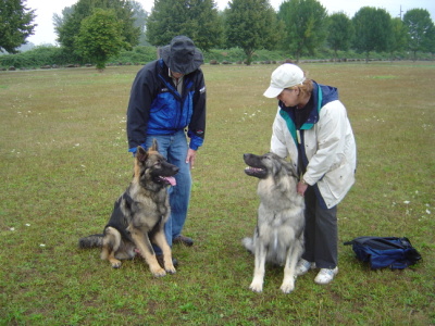 Father (Beamer) & son Nemo meet 9-19-09